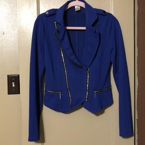 Royal blue blazer ❣️